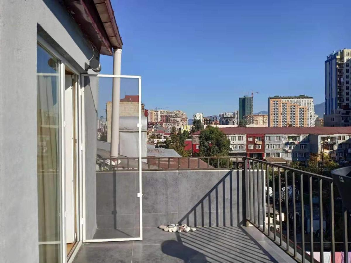 Chase Dream Hostel追梦空间 Batumi Kültér fotó